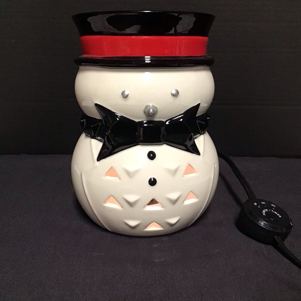 Yankee Candle Snowman Scenterpiece Wax Warmer with Light and 1 Easy Melt Cup